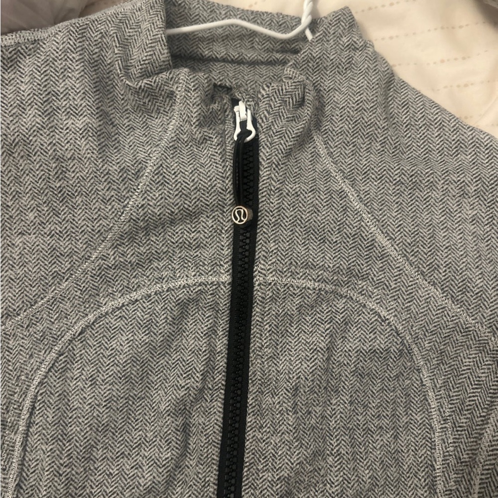 Grey Lululemon Jacket - Picture 2 of 3